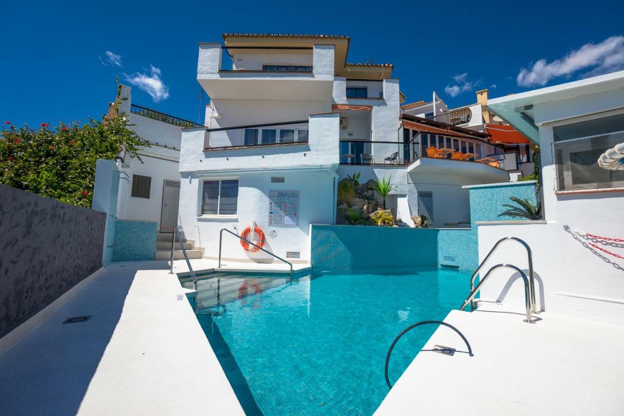 Hostal Casa Mercedes Nerja Dış mekan fotoğraf