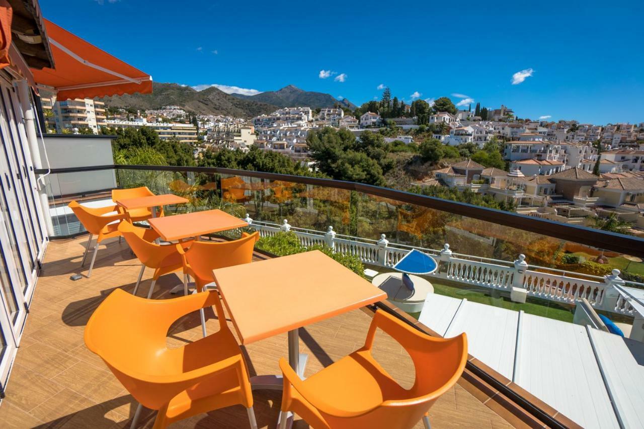 Hostal Casa Mercedes Nerja Dış mekan fotoğraf