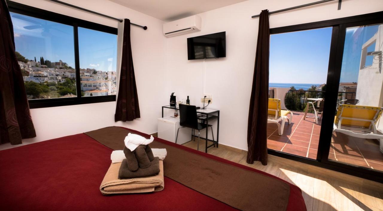 Hostal Casa Mercedes Nerja Dış mekan fotoğraf